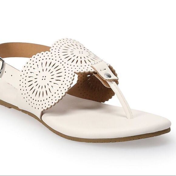 LC Conrad T-Strap Sandals - Picture 2 of 10